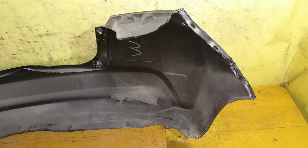 бампер Honda Fit