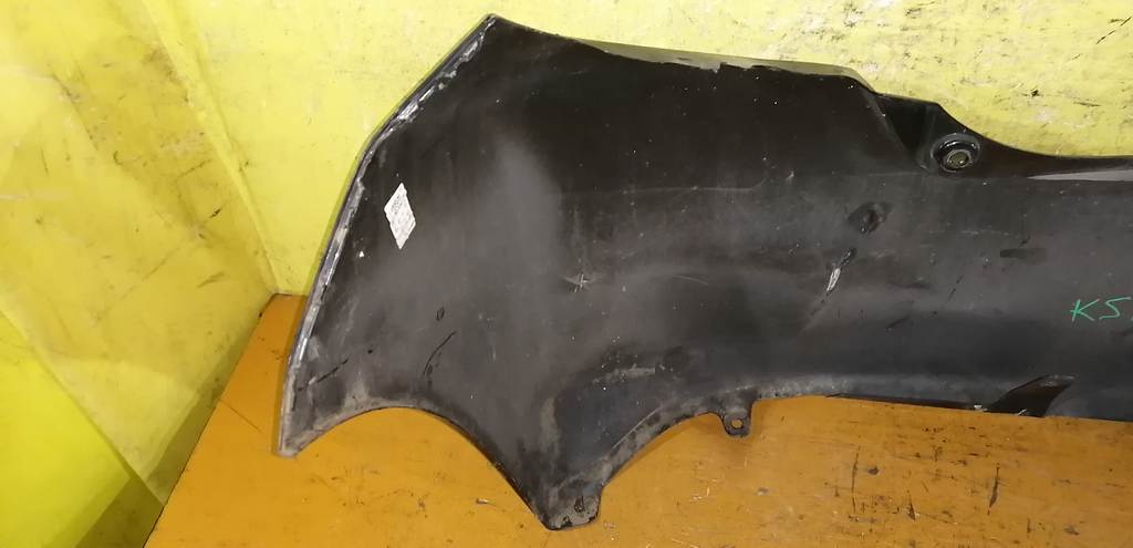 бампер Toyota Vitz