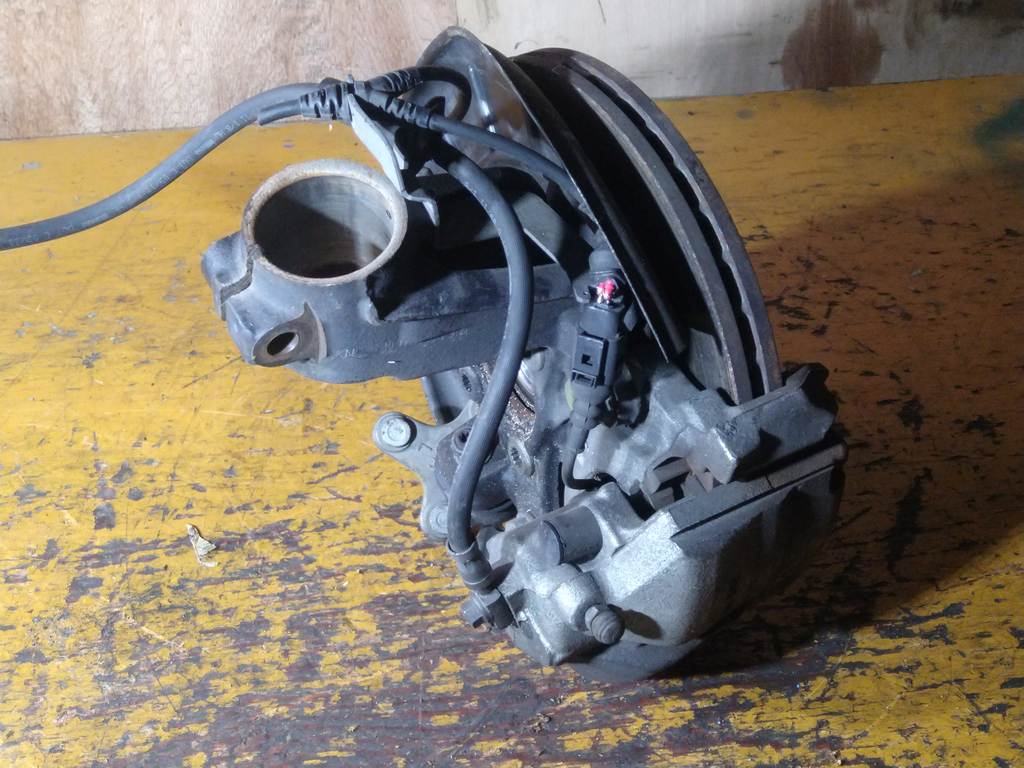 ступица Volkswagen Golf