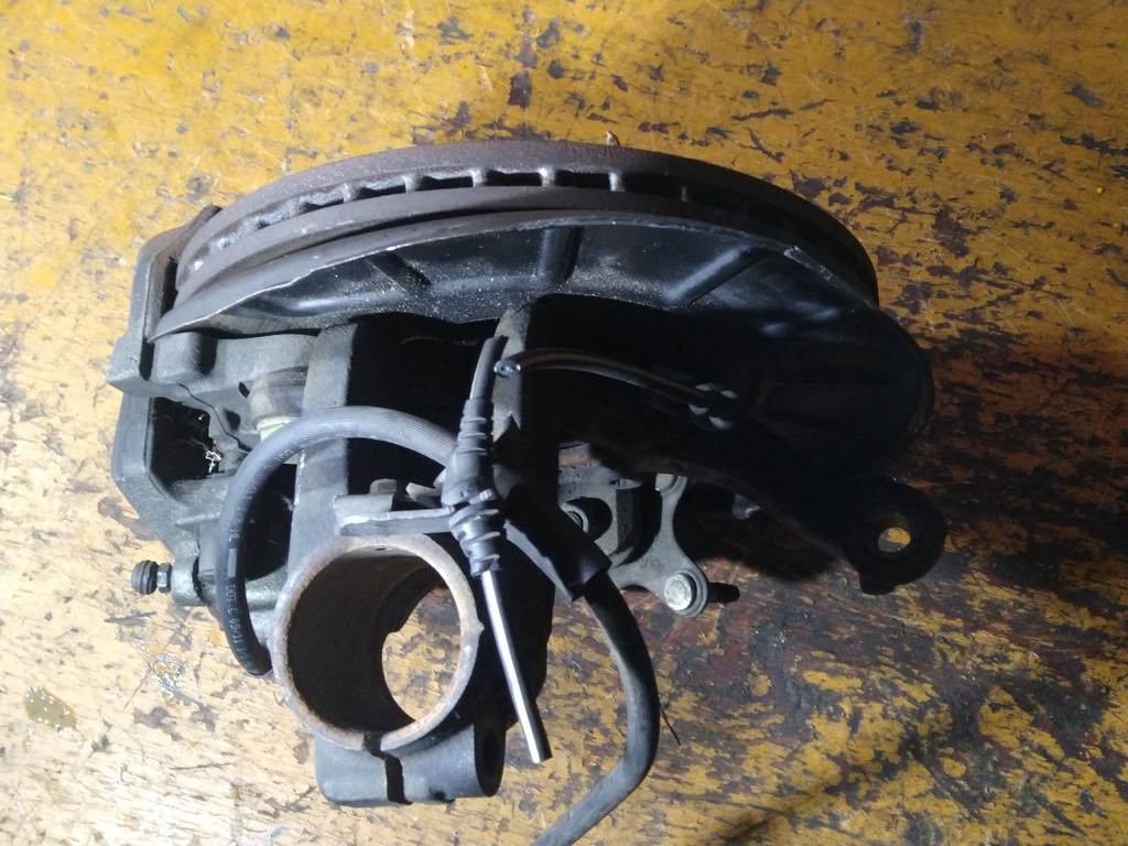 ступица Volkswagen Golf