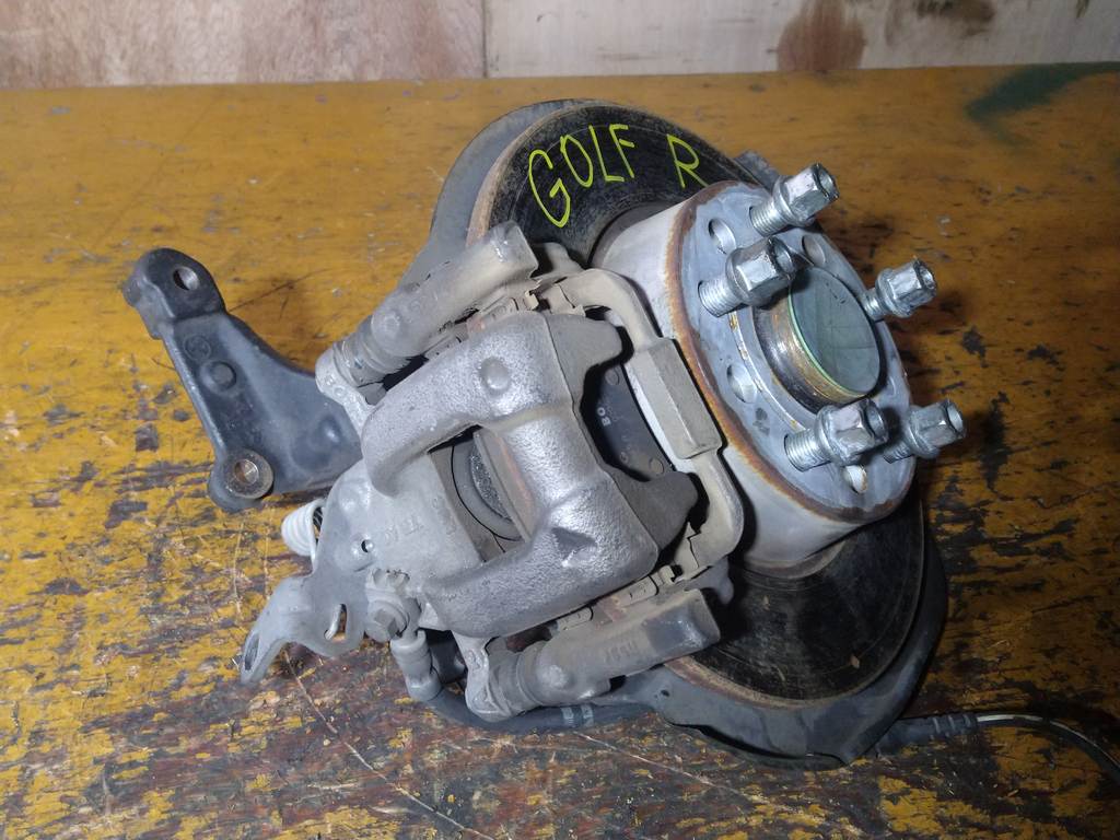 ступица Volkswagen Golf