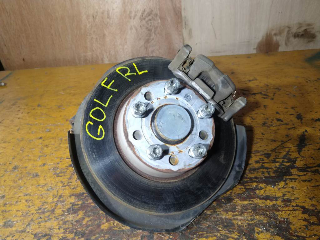 ступица Volkswagen Golf