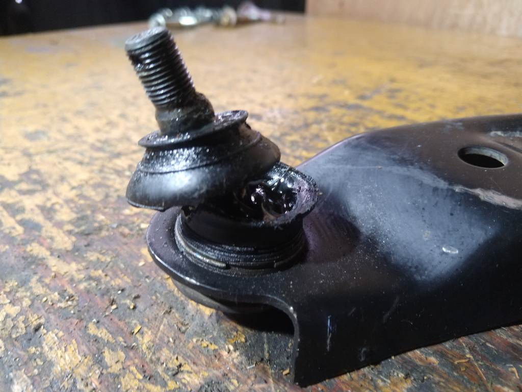 рычаг Suzuki Solio