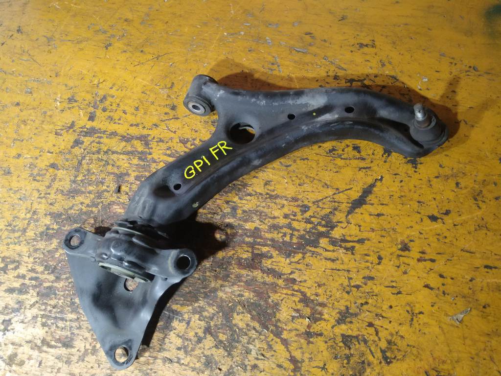 рычаг Honda Fit