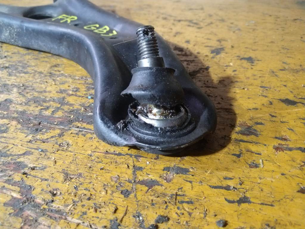 рычаг Honda Freed