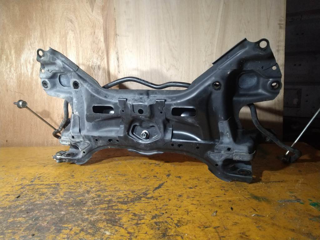 балка Honda Fit