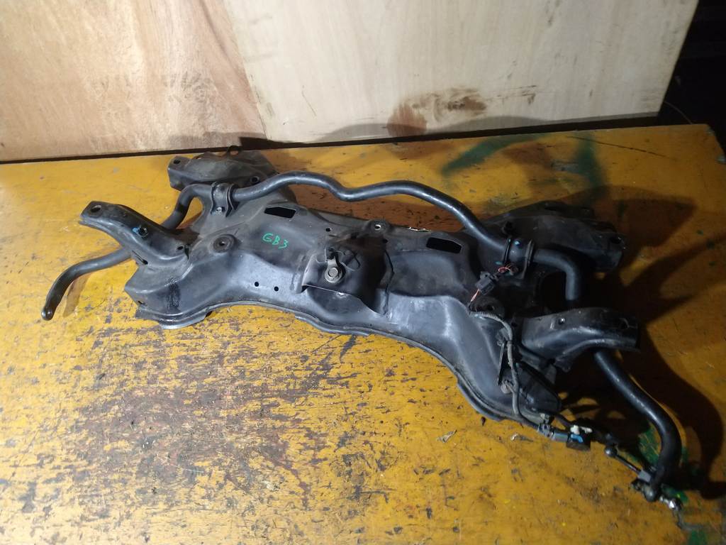 балка Honda Freed