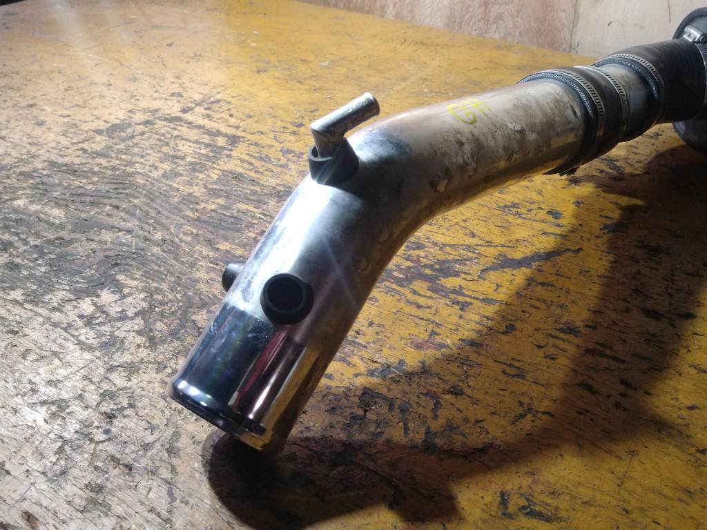 корпус воздушного фильтра Subaru Impreza