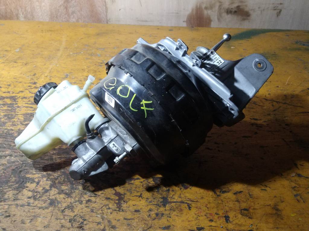 главный тормозной цилиндр Volkswagen Golf