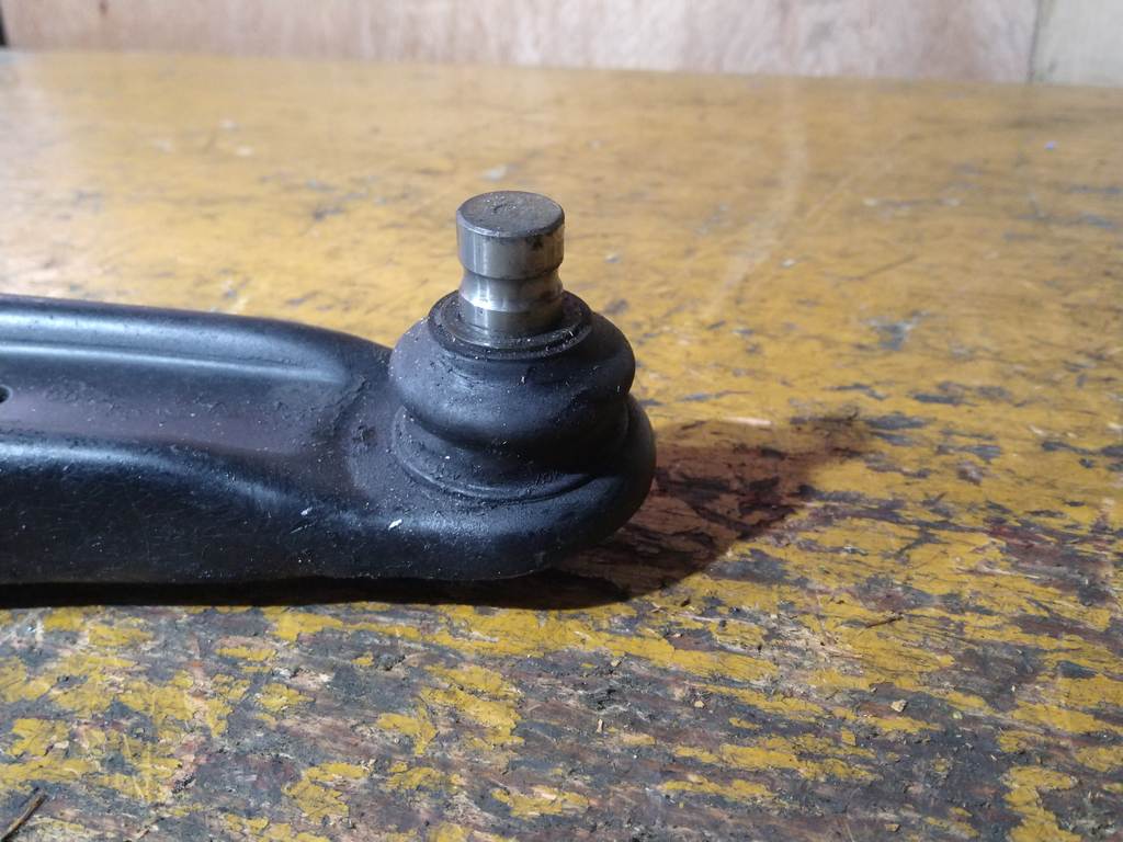 рычаг Mitsubishi Outlander