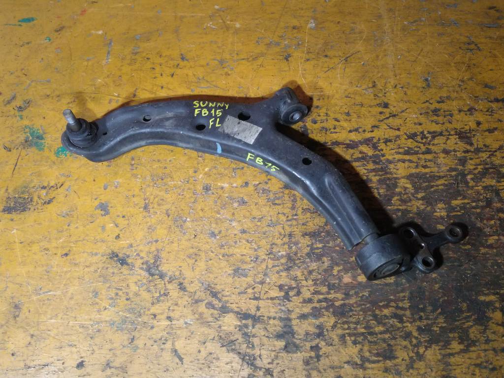 рычаг Nissan Sunny
