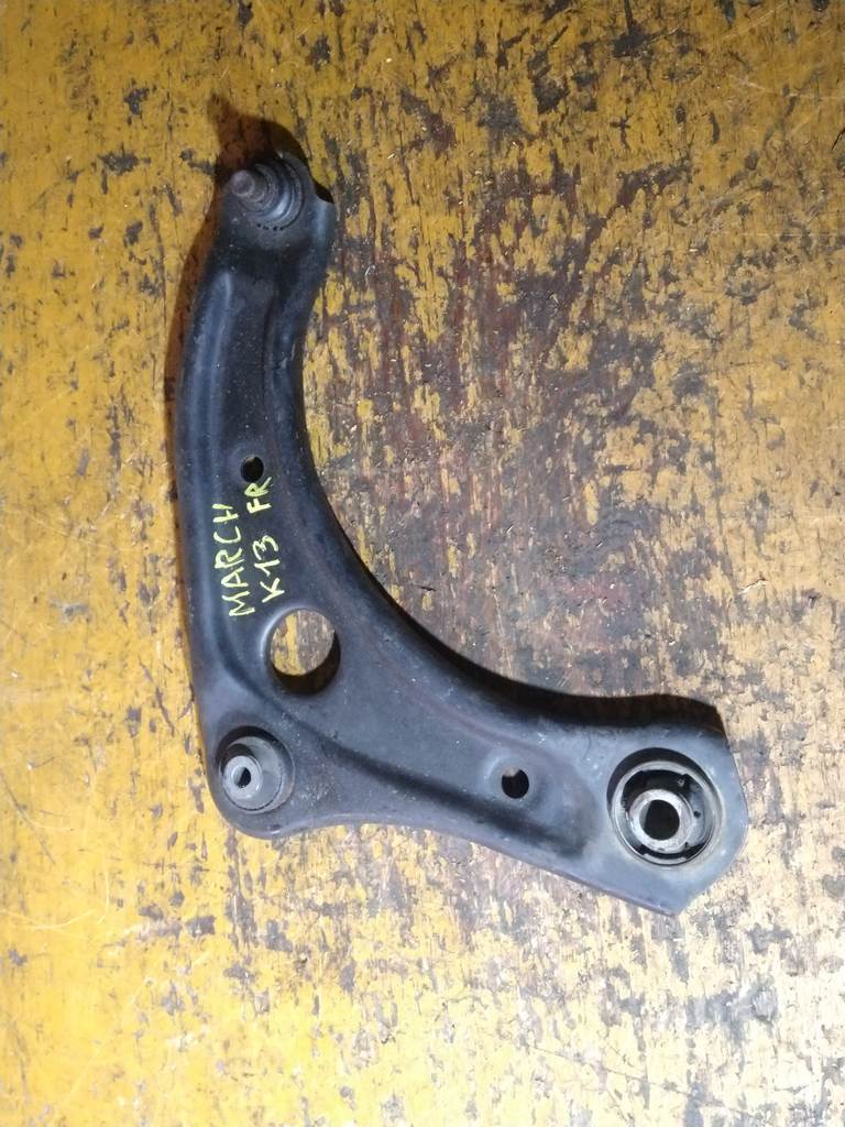 рычаг Nissan March