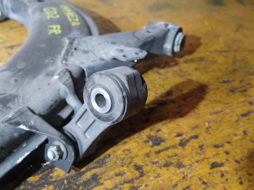 рычаг Subaru Impreza