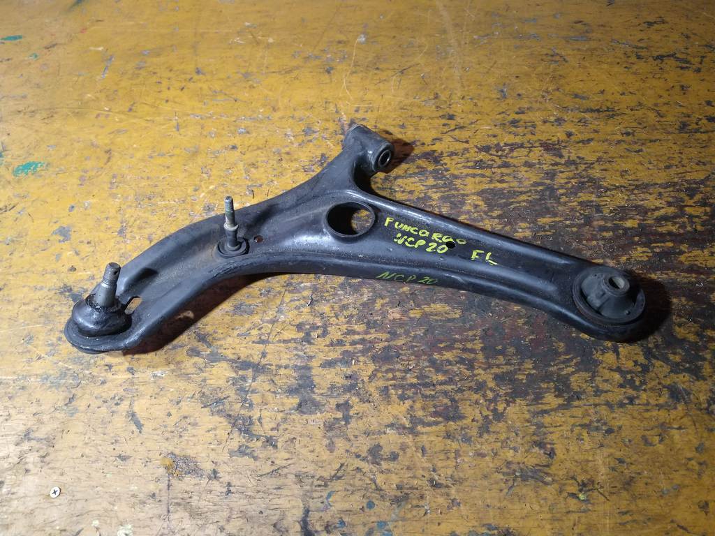 рычаг Toyota Funcargo