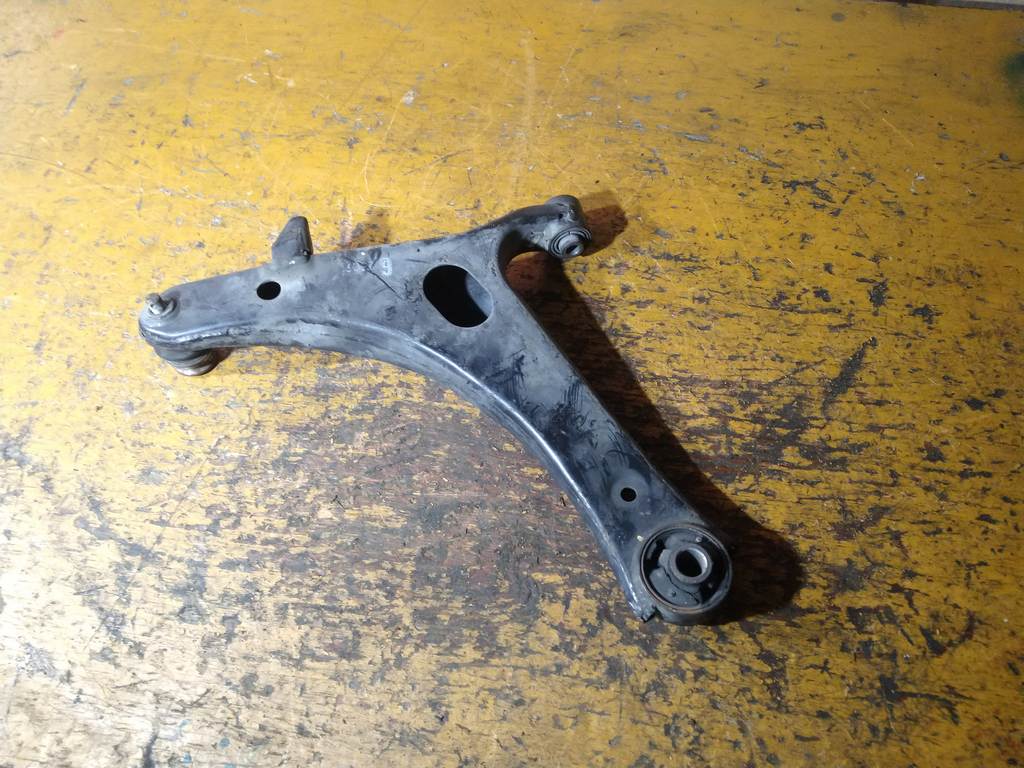 рычаг Subaru Impreza