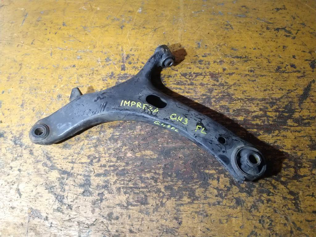 рычаг Subaru Impreza