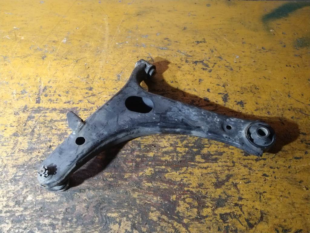 рычаг Subaru Legacy