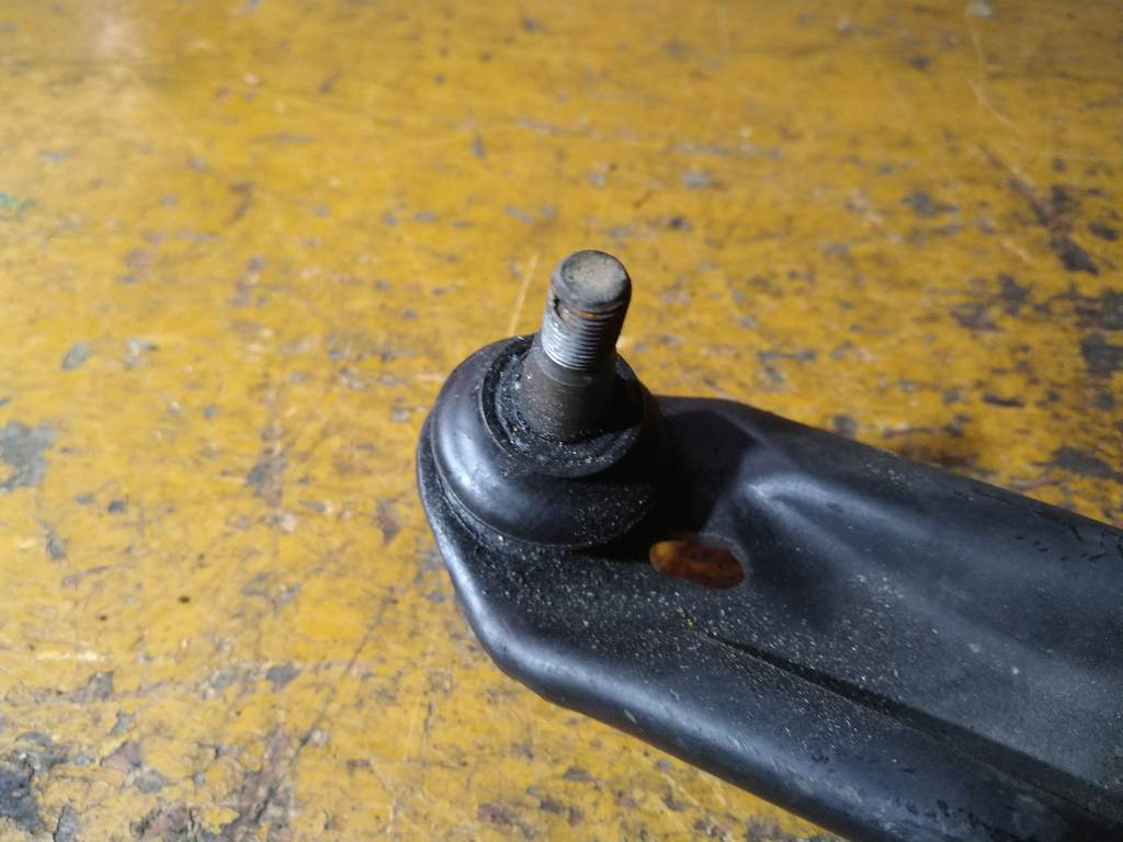 рычаг Toyota Funcargo