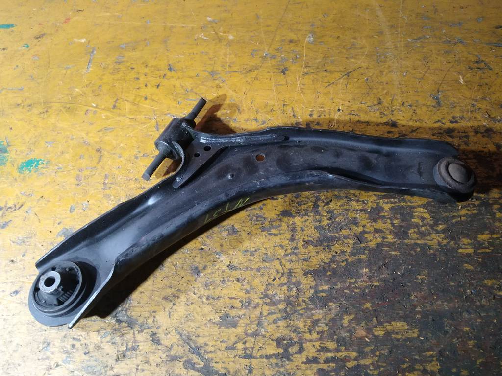 рычаг Nissan X-Trail