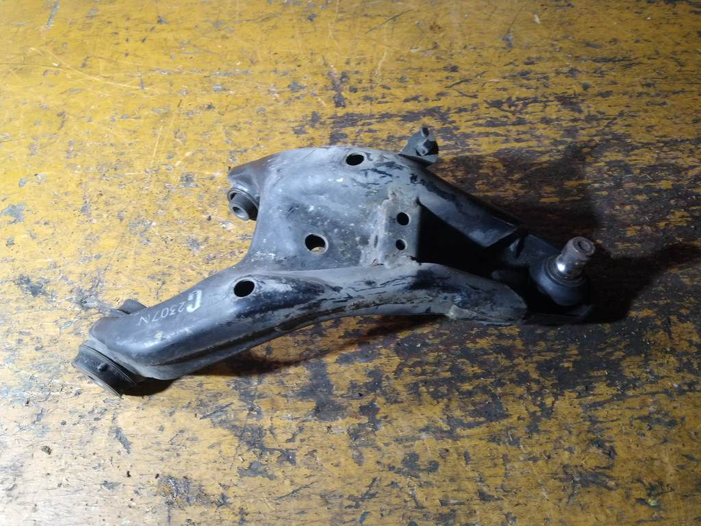 рычаг Subaru Impreza