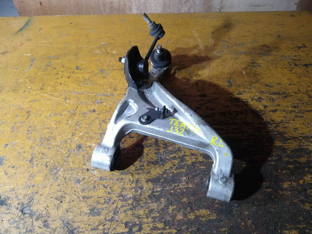 рычаг Nissan Teana