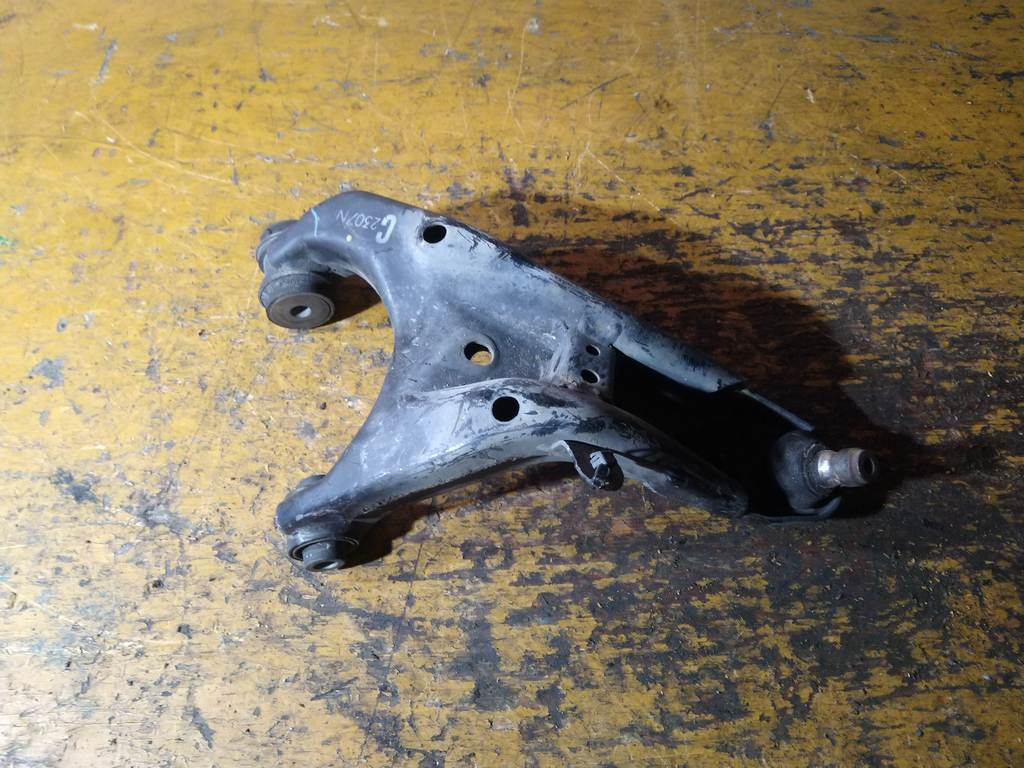 рычаг Subaru Impreza