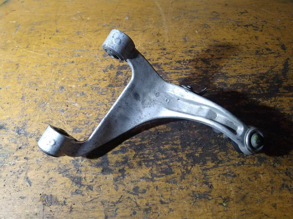 рычаг Nissan Teana