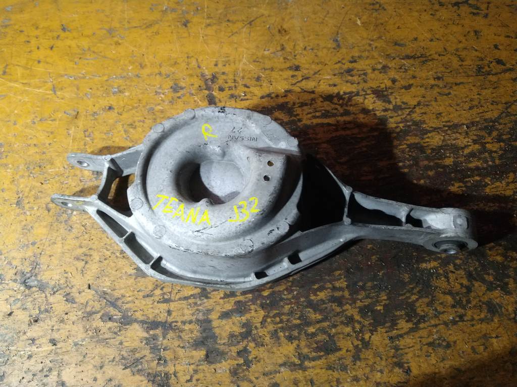 рычаг Nissan Teana