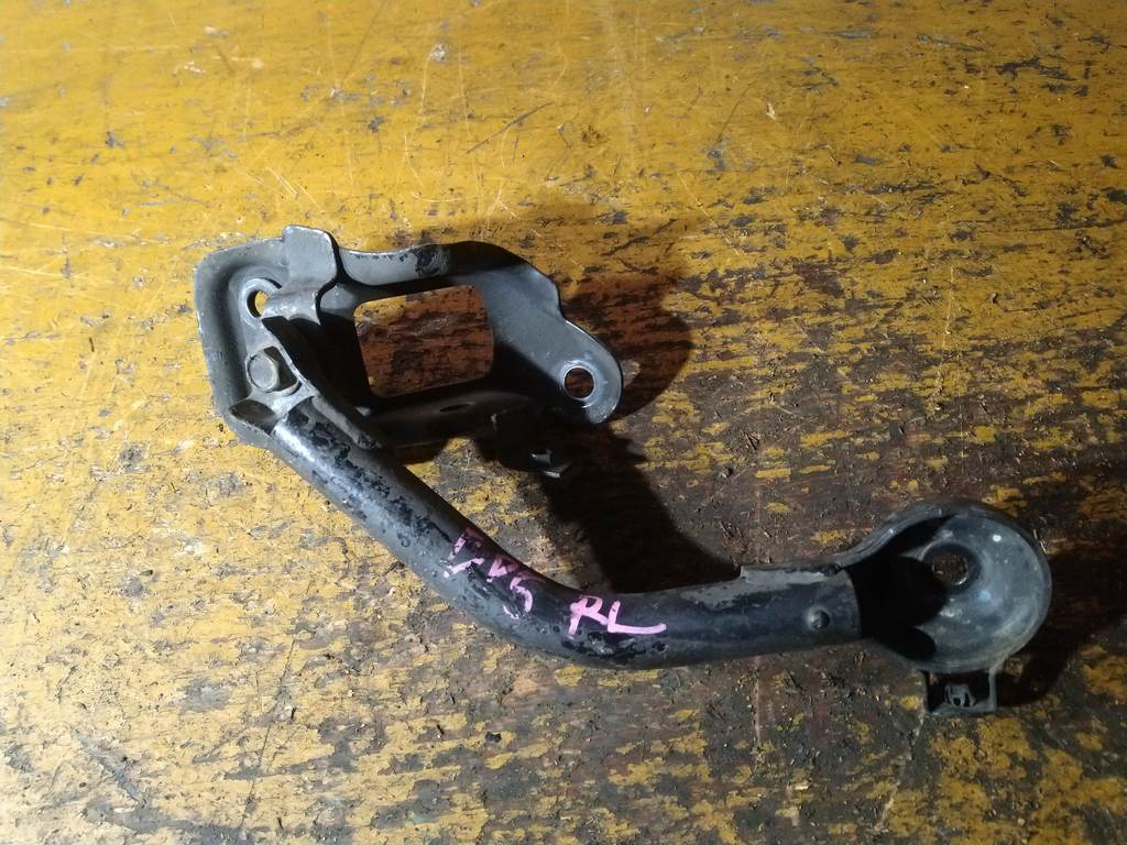 рычаг Subaru Legacy