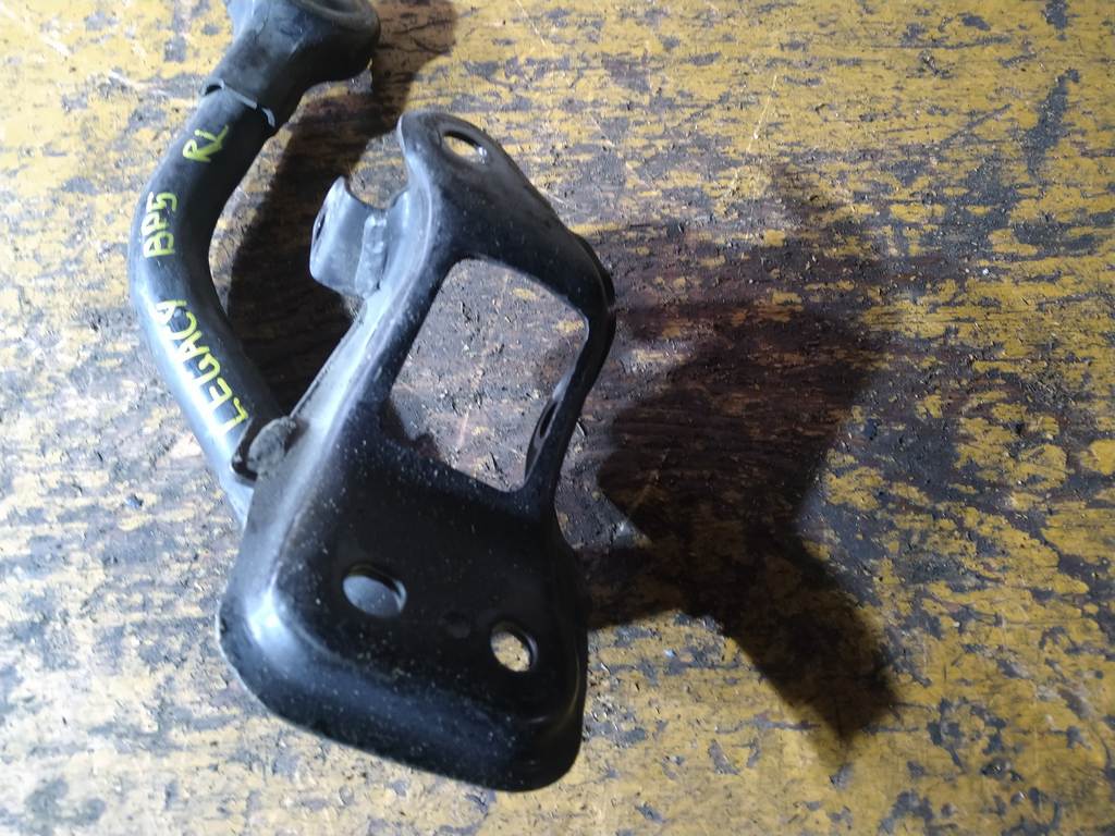 рычаг Subaru Legacy