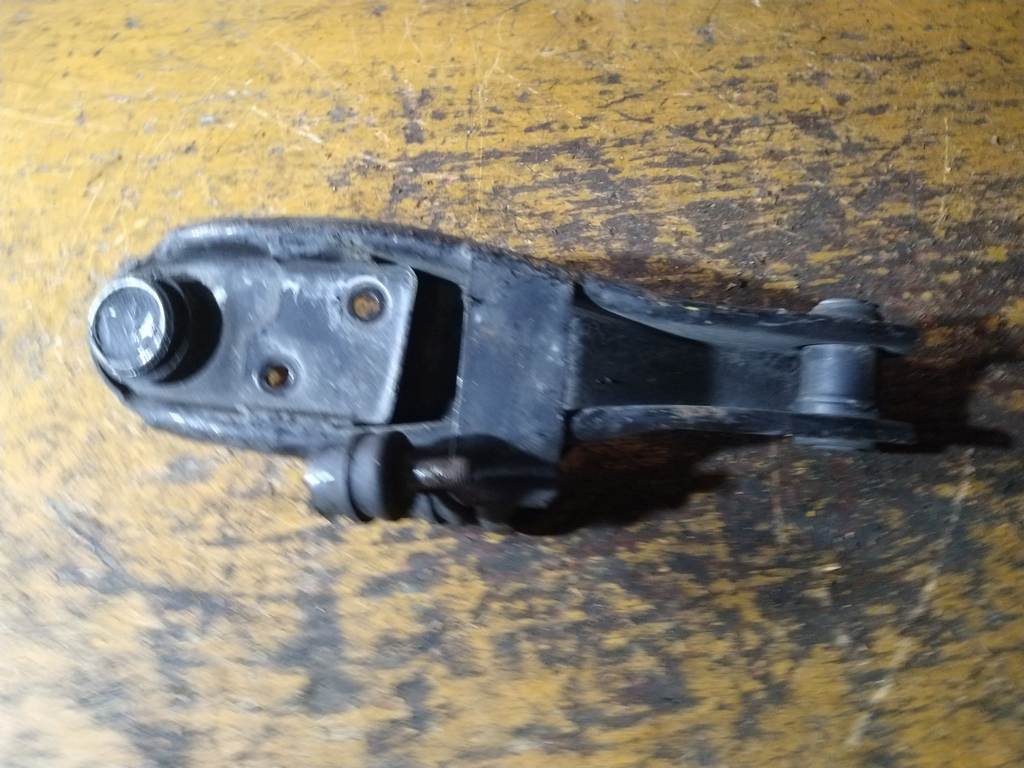 рычаг Mitsubishi Pajero Mini