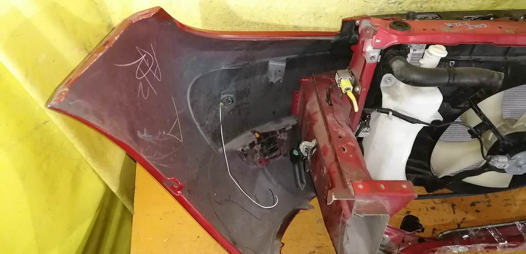 ноускат Mitsubishi Colt