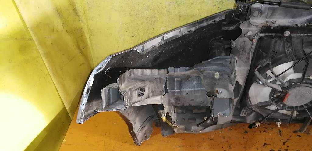 ноускат Honda Freed