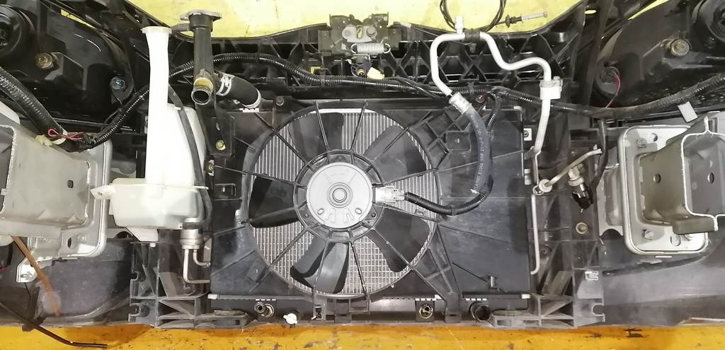 ноускат Mazda Demio