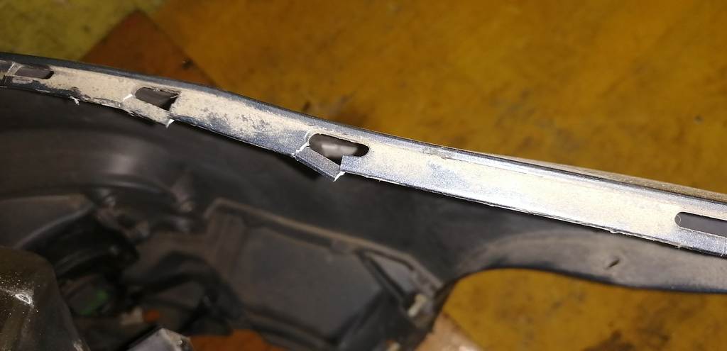 ноускат Suzuki Swift