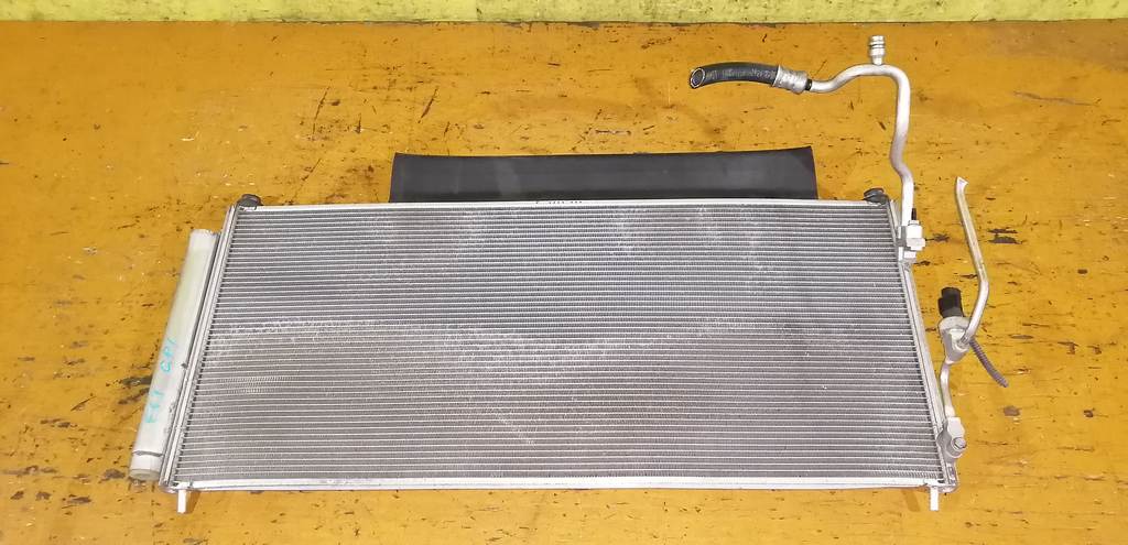 радиатор кондиционера Honda Fit
