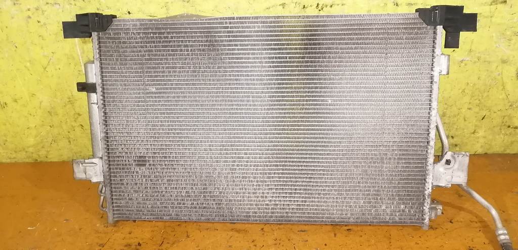 радиатор кондиционера Mitsubishi Outlander