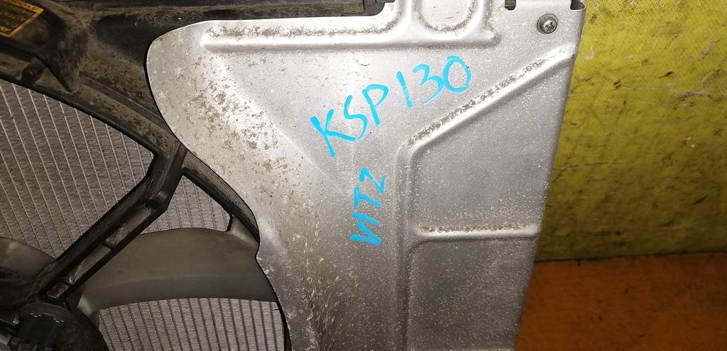 радиатор основной Toyota Vitz