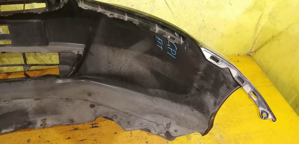 бампер Honda Fit