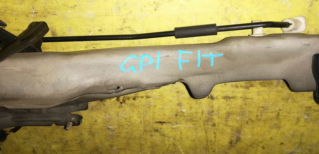 рамка радиатора Honda Fit