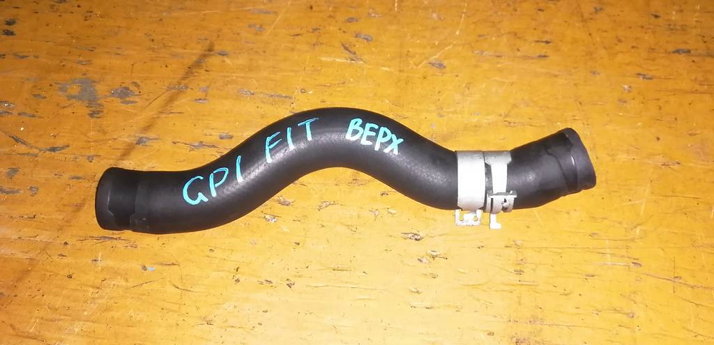 шланг радиатора Honda Fit