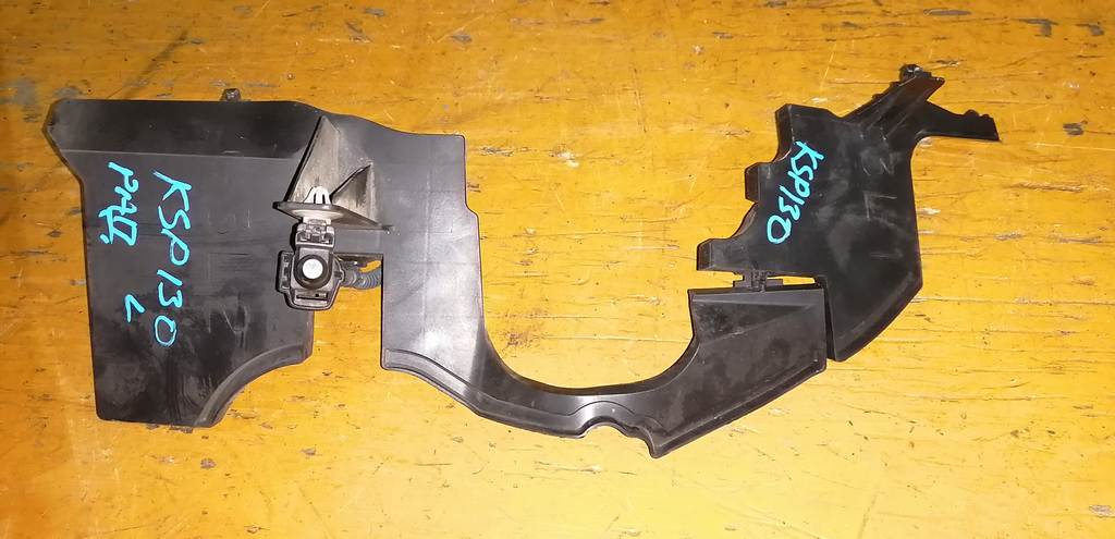 защита радиатора Toyota Vitz