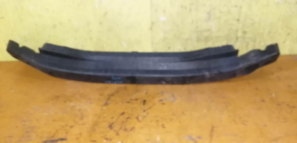 наполнитель бампера Toyota Vitz