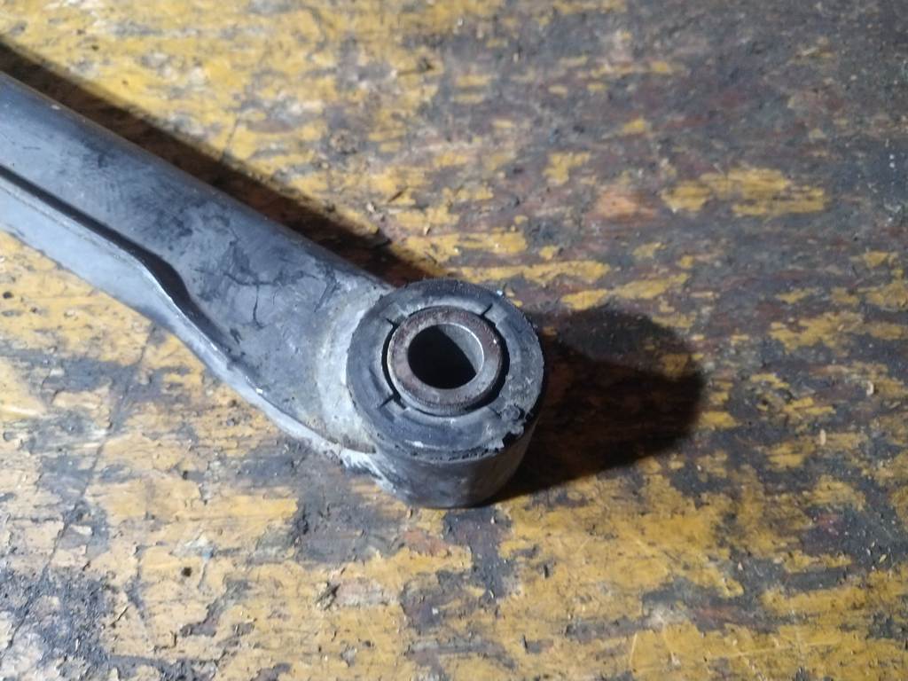 рычаг Subaru Impreza