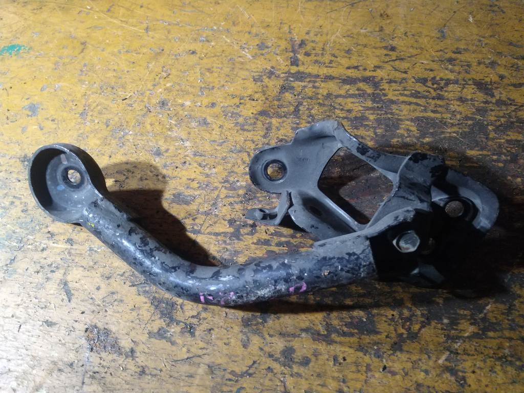 рычаг Subaru Legacy