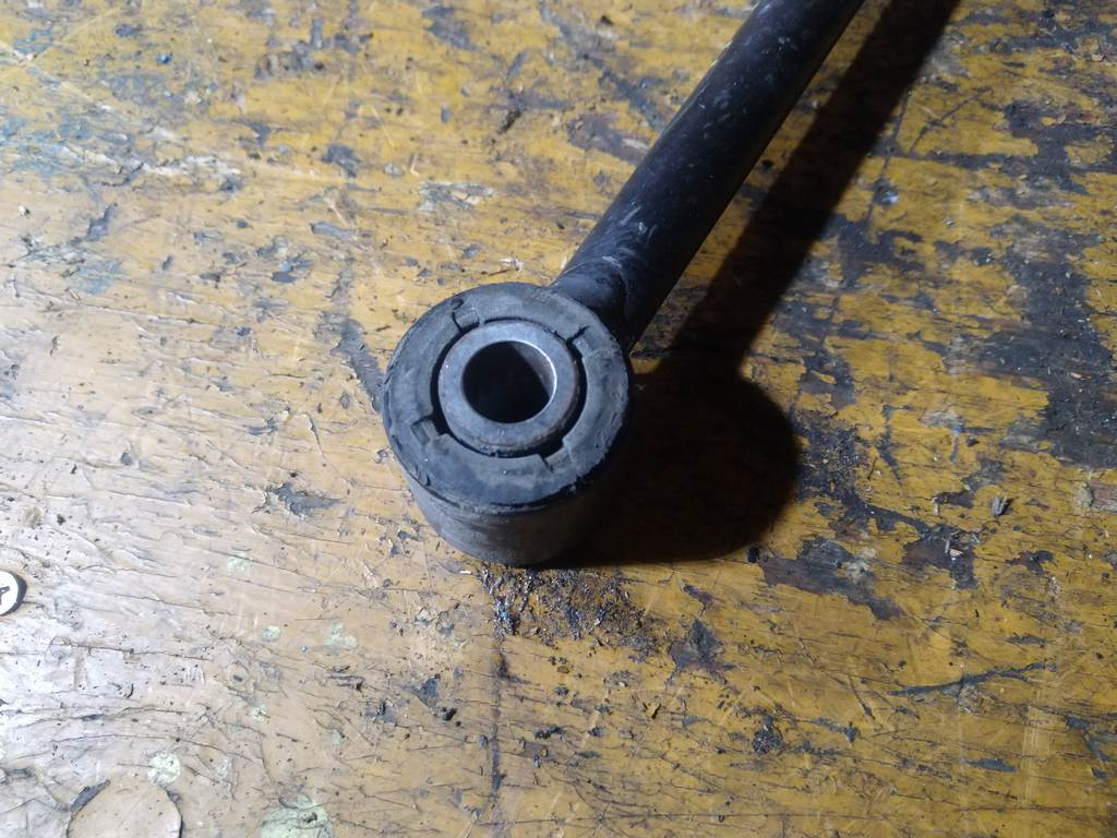 тяга подвески Subaru Impreza