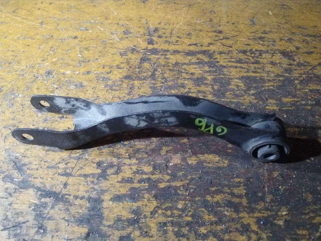 рычаг Subaru Impreza