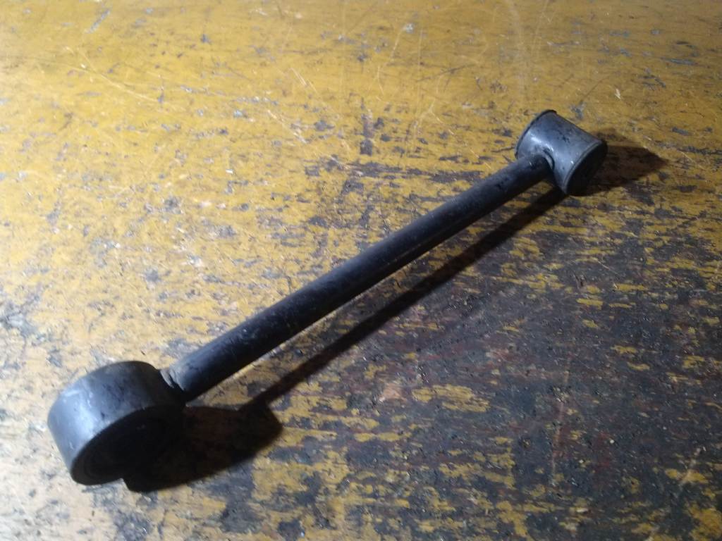 тяга подвески Mitsubishi Pajero Mini