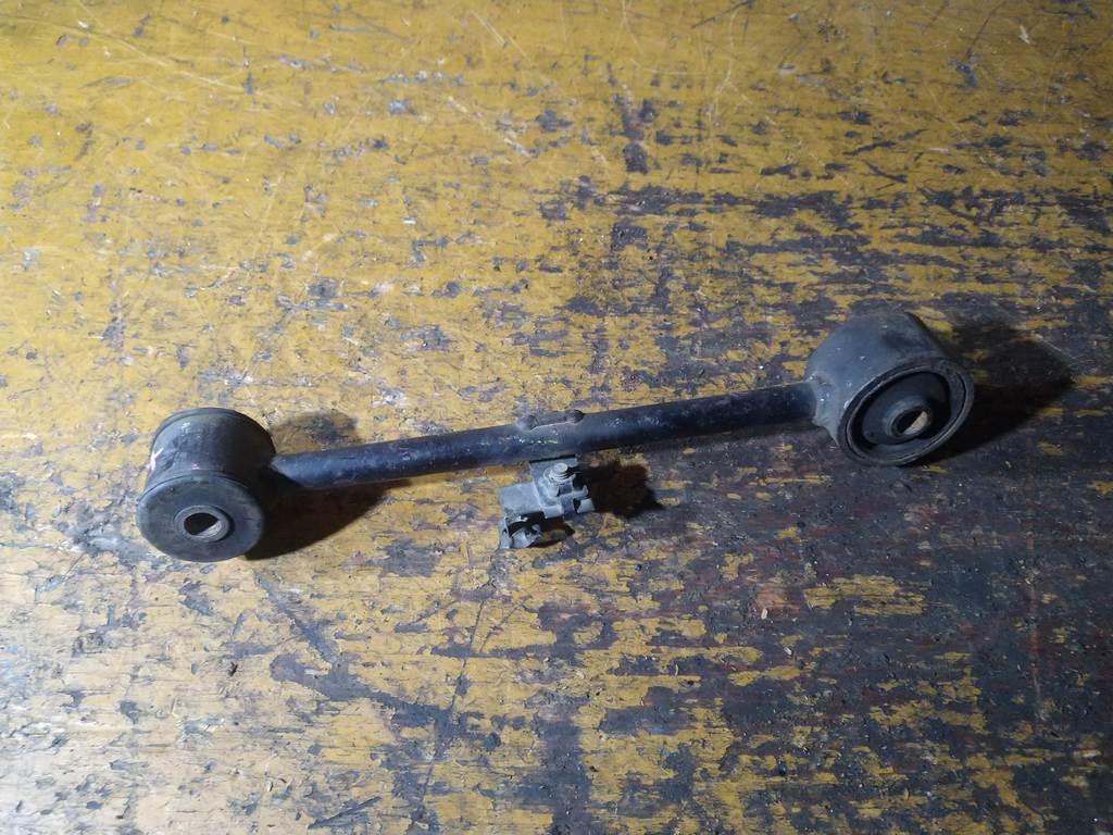 тяга подвески Mitsubishi Pajero Mini