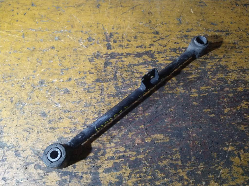 тяга подвески Subaru Impreza